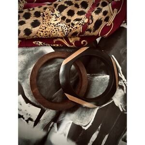 Set of two wooden bangles